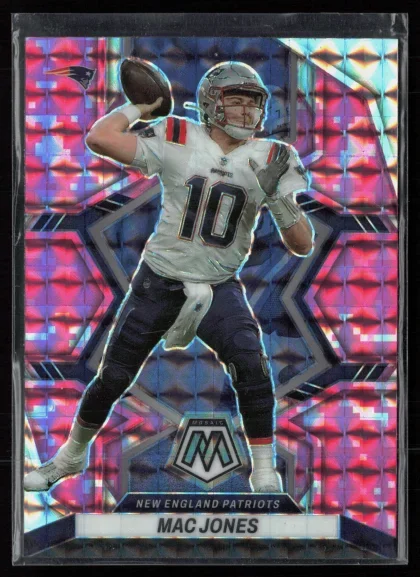 2022 2022 Panini Mosaic Mac Jones Football card — Front