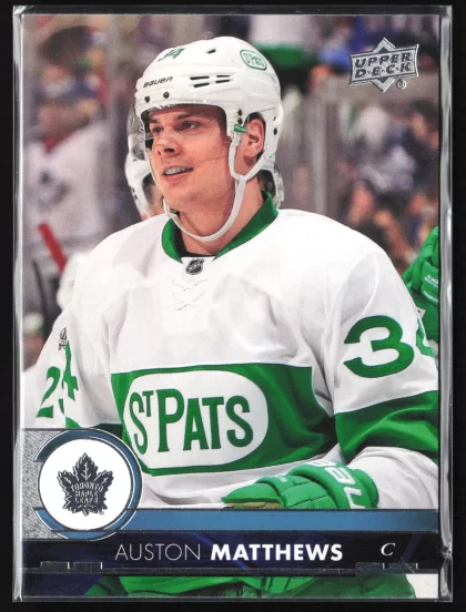 2017 2017-18 Upper Deck Auston Matthews Hockey card — Front